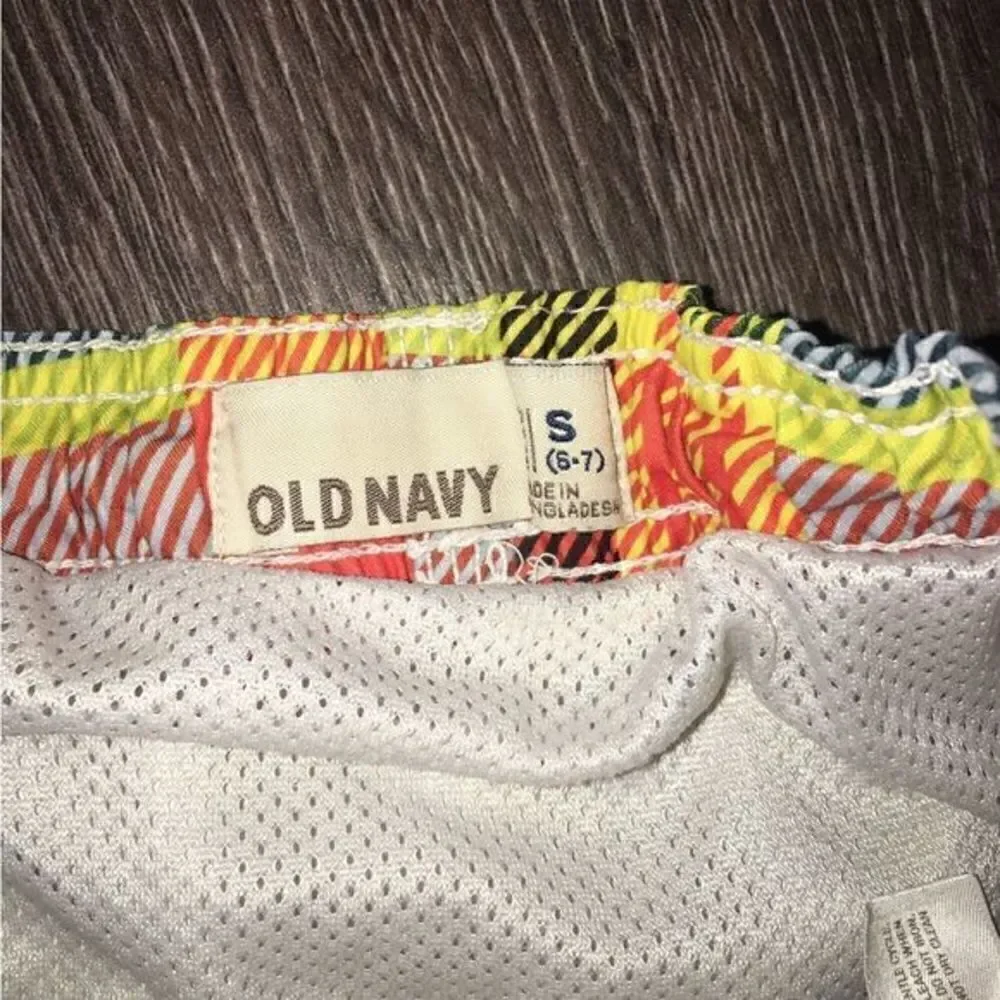 Old Navy Swim Trunks Boys Small 6-7 Swim Trunks Yellow & Orange